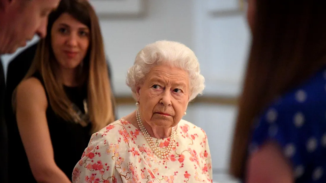 Cum arăta Regina Elisabeta cu două zile înainte să moară! Ultimele imagini cu Majestatea Sa în viață