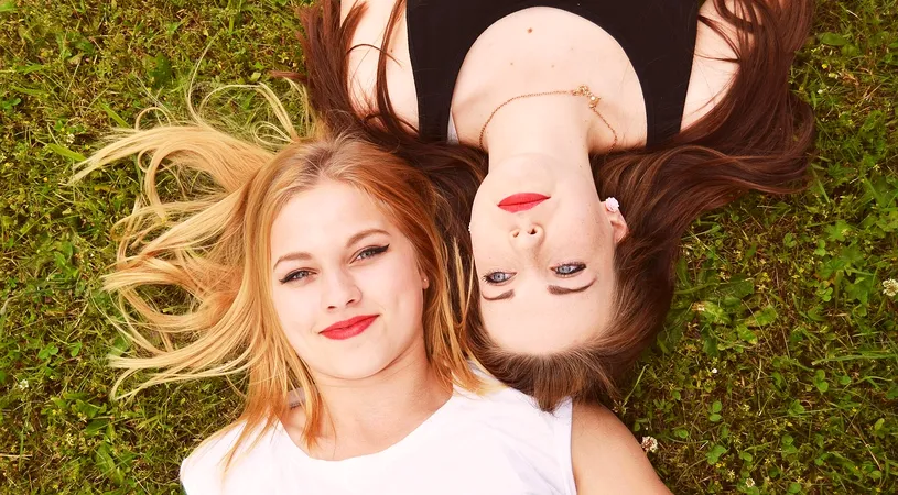 Cum să comunici eficient și să construiești relații autentice. Sfaturi de la psihoterapeutul Alina Marin