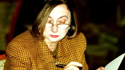 Rodica Stănoiu a fost deshumată în prezența iubitului. Legiștii vor descoperi cauza reală a morții