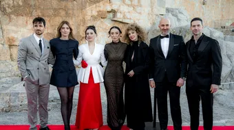 Thrillerul româno-spaniol „Acel Martie” a avut prima proiecție într-o gală spectaculoasă la Castelul Peniscola, din Spania. Actori și influenceri prezenți la eveniment