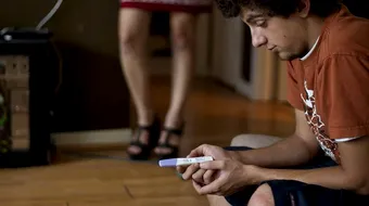 Un tânăr a avut parte de şocul vieţii! Ce a aflat după ce şi-a făcut în joacă un test de sarcină