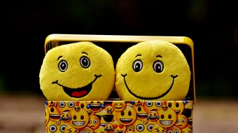 1 aprilie – Ziua păcălelilor: tradiții, obiceiuri și istoria unei zile pline de farse