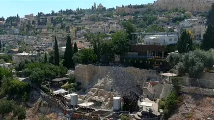 Ruinele care dovedesc că Biblia este adevărată. O porțiune de zid din Ierusalimul antic justifică relatările din cartea sfântă