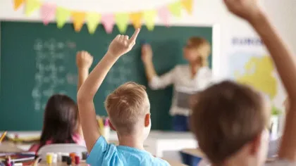 Ministrul Educației Daniel David anunță schimbări mari în învățământ. Ce se întâmplă cu elevii care iau note mici