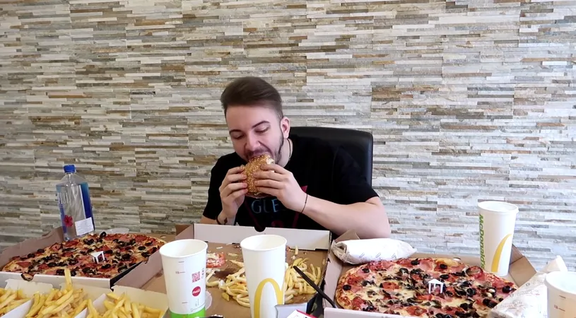 Tipul asta si-a cumparat fast-food de 680 RON si a mancat 30.000 de calorii la o singura masa! Ce s-a intamplat cu el imediat dupa! VIDEO
