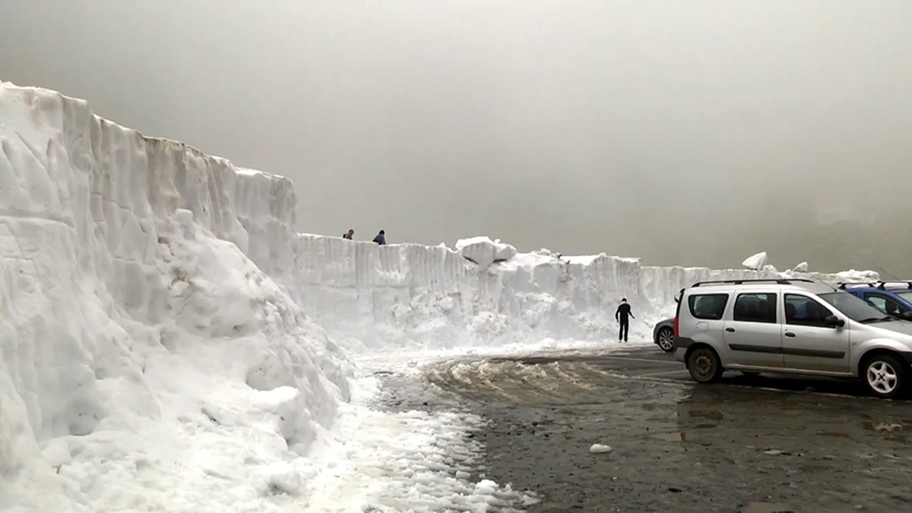 zapada mare la Balea lac in Iulie 4 