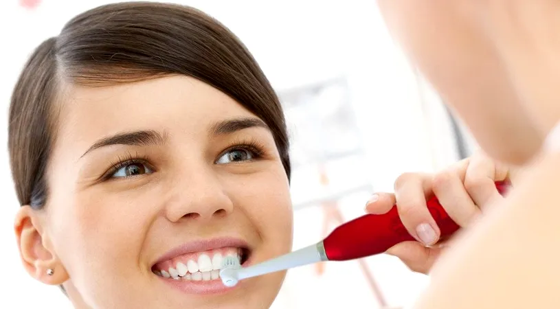S-a inventat periuta care te spala pe dinti in doar 3 secunde! Super-dispozitivul e hands-free si costa mai putin decat te-ai astepta