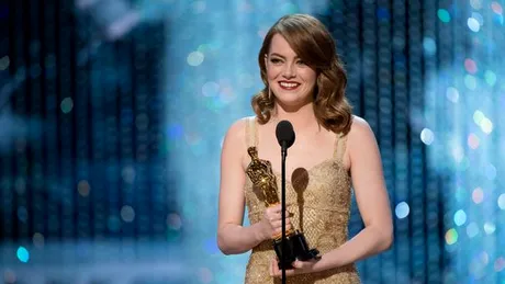 Emma Stone, castigatoarea trofeului pentru cea mai buna actrita, a facut primele declaratii referitoare la gafa majora facuta in timpul decernarii premiilor VIDEO