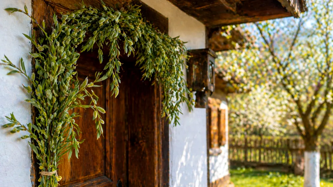 De ce se pune salcie la ușa casei de Sfântul Gheorghe. Tradiții, semnificații și credințe populare