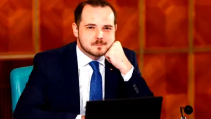 Anunțul ministrului Rogobete despre plata primei zile de concediu medical stârnește reacții: „Rămâneți în Guvern! Mergeți în alt partid!”