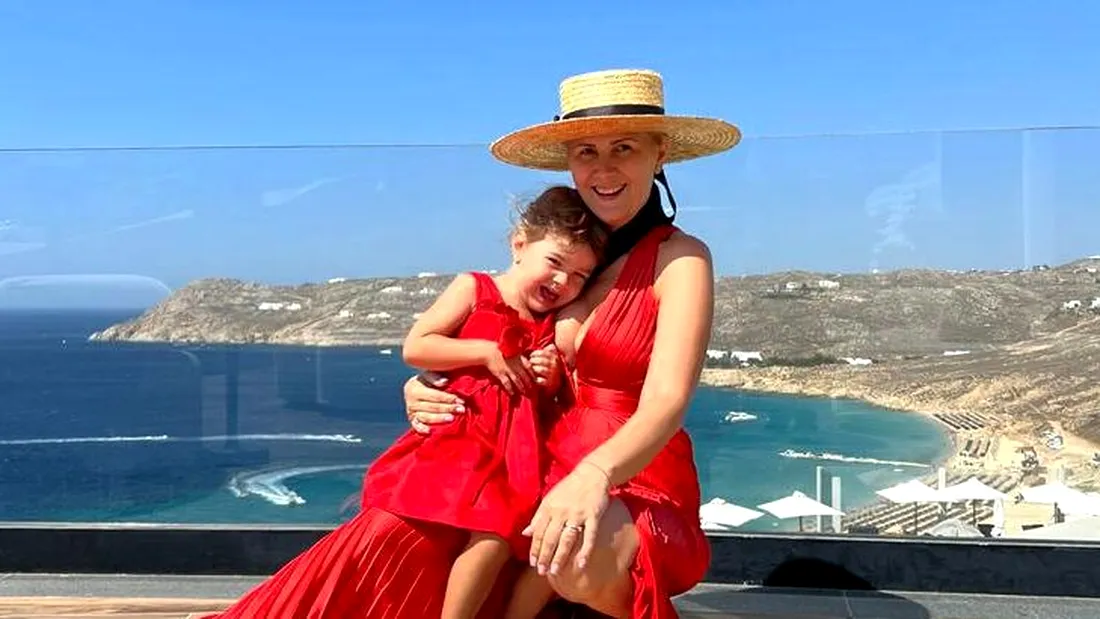 Alessandra Stoicescu, fotografii superbe din vacanță cu familia în… Mykonos