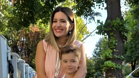 Lacrimi de emoție pentru Ela Crăciun: fiul cel mic a început școala în același an în care băiatul cel mare a intrat la facultate