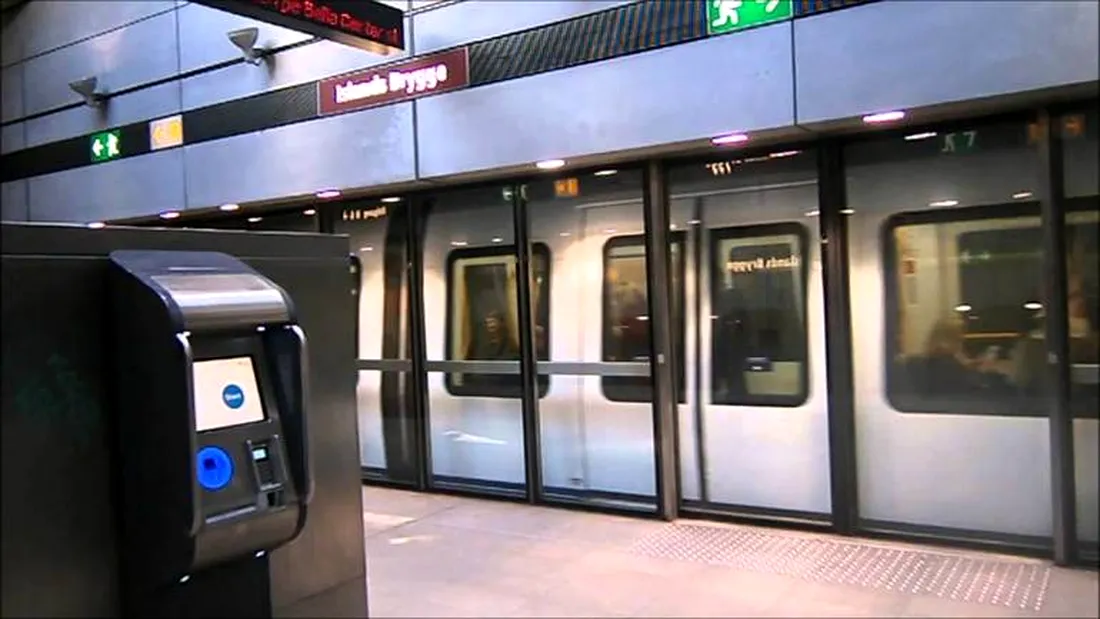 E oficial! Metrorex va instala primele usi culisante pe peronul unei statii. Ce peroane vor arata exact ca in Londra?