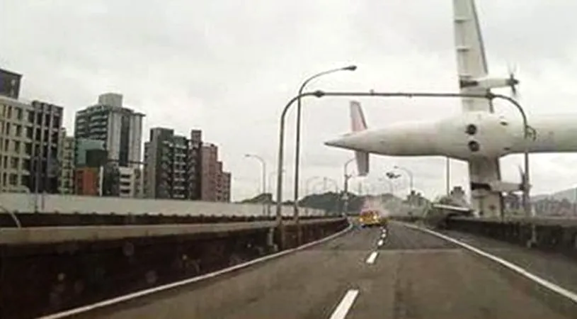 BREAKING NEWS! O nouă tragedie aviatică cutremură lumea! O aeronavă de linie s-a prăbușit!