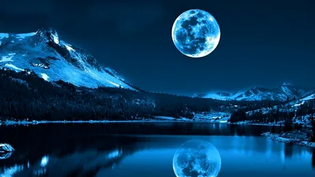 Ce e luna albastra si cand va putea fi observat acest fenomen astronomic rar si pe cerul din Romania